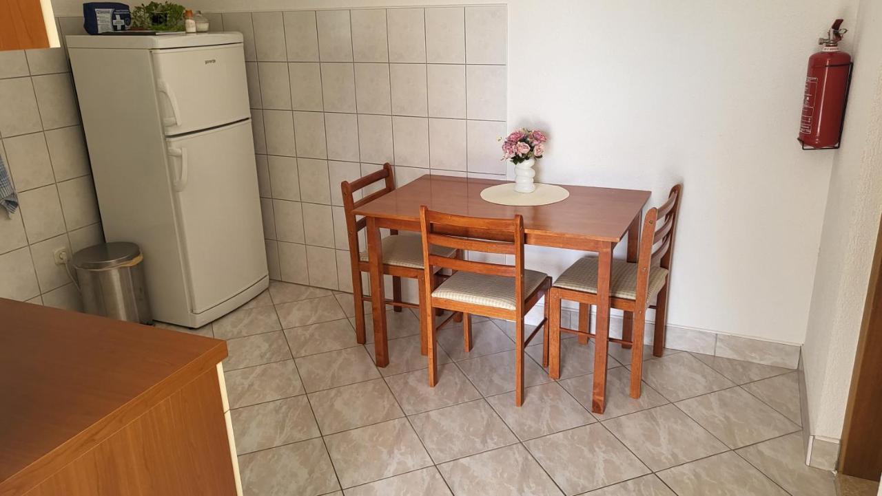 Alma Apartment Orebic